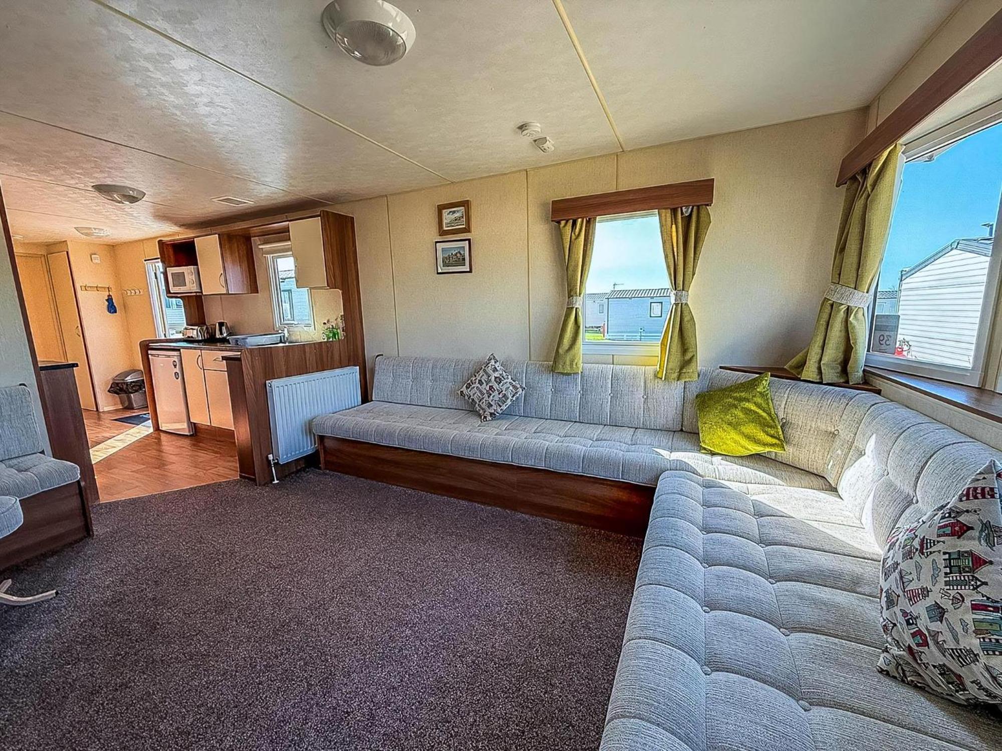 Lovely Caravan At Manor Park, Nearby Hunstanton Beach In Norfolk Ref 23049S Екстериор снимка